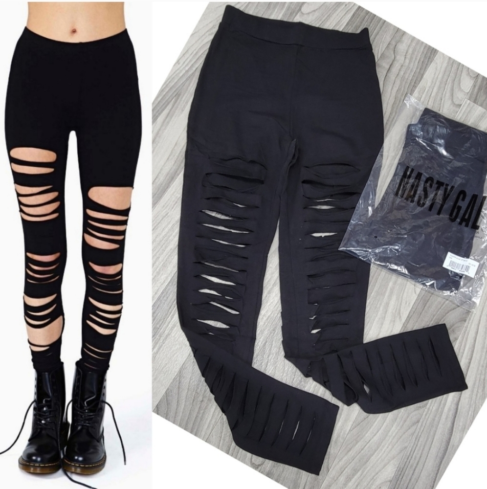 🖤 Nasty Gal Black Shredded Ripped Leggings 🖤